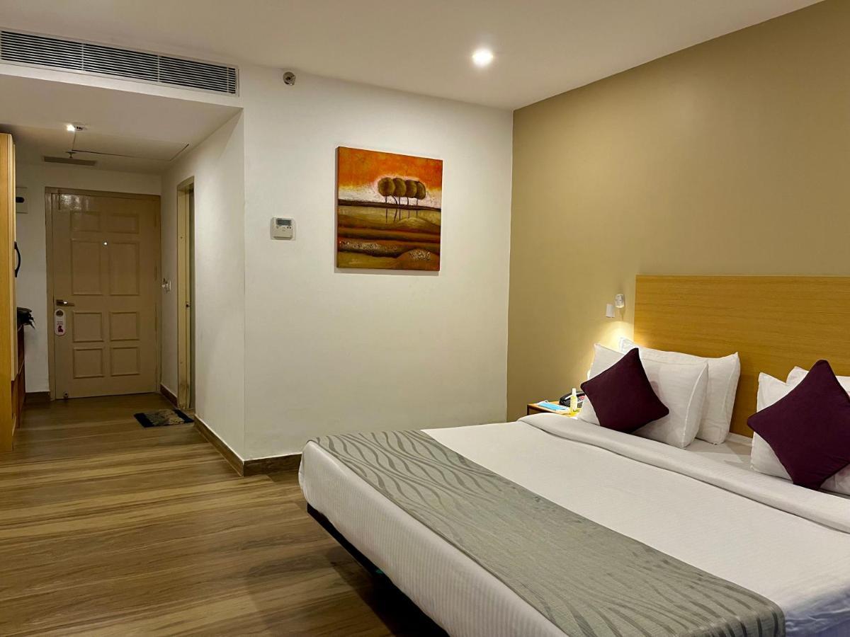 Hotel The Golden Sands Calangute Ngoại thất bức ảnh